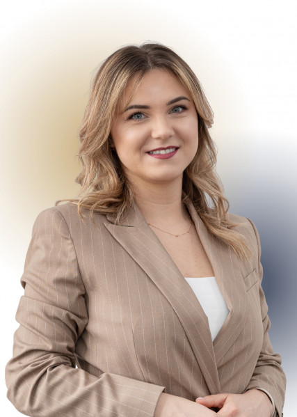 Ewelina Łakomy (Biuro główne)
